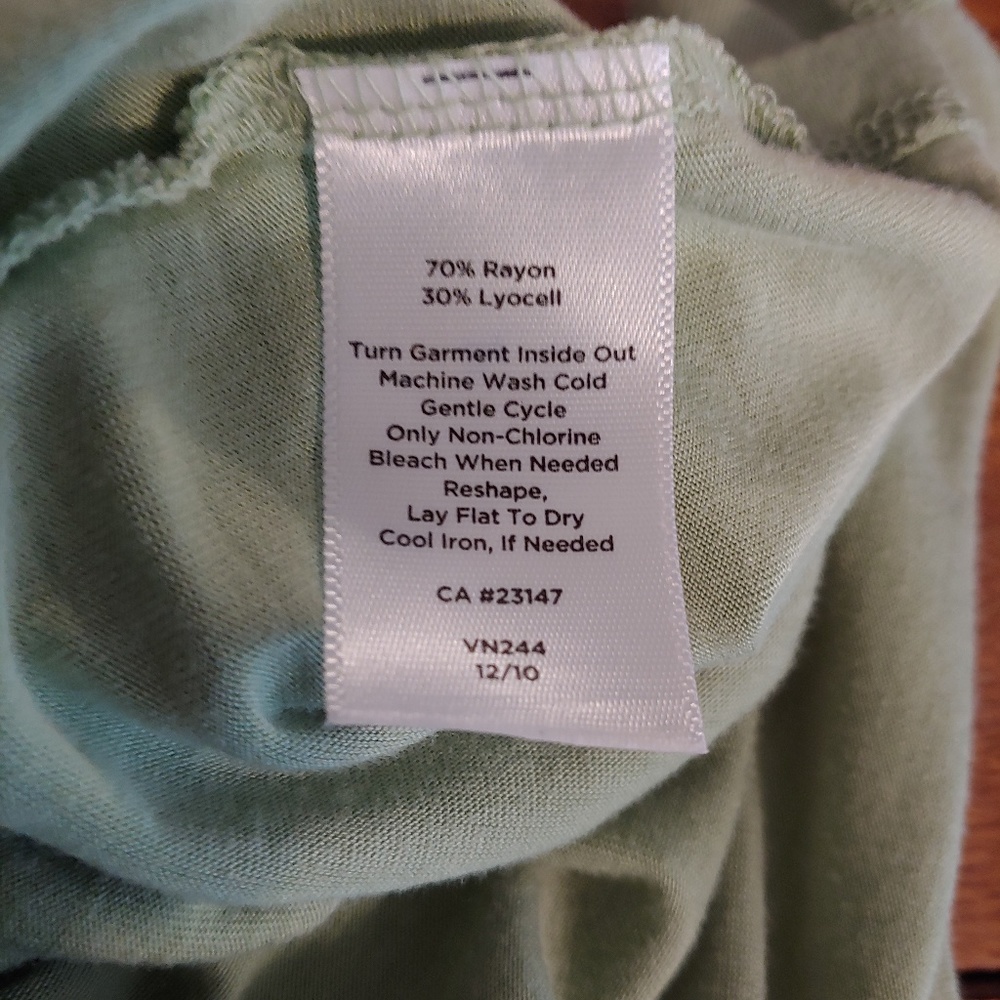 🌺Talbots Tank Top🌺 - Picture 3 of 5
